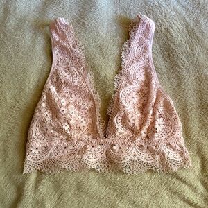 Elegant Light Pink Lace Bralette